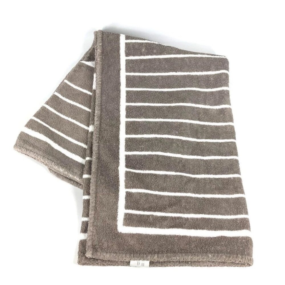 CHANEL Logo Stripe CC CC Mark Bath towel Interior Throw towel Gray Based/White